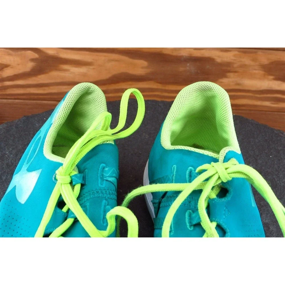 Under armour Youth Girls Shoes Size 3.5‎ M Blue Running Fabric